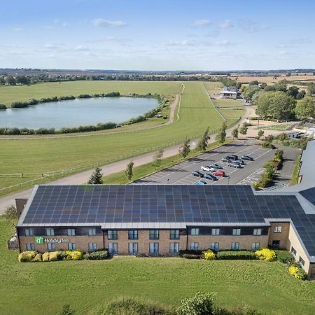 Holiday Inn Huntingdon Racecourse By Ihg Eksteriør billede