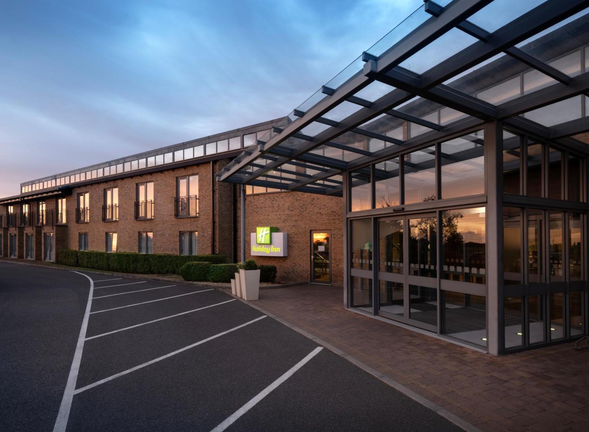 Holiday Inn Huntingdon Racecourse By Ihg Eksteriør billede