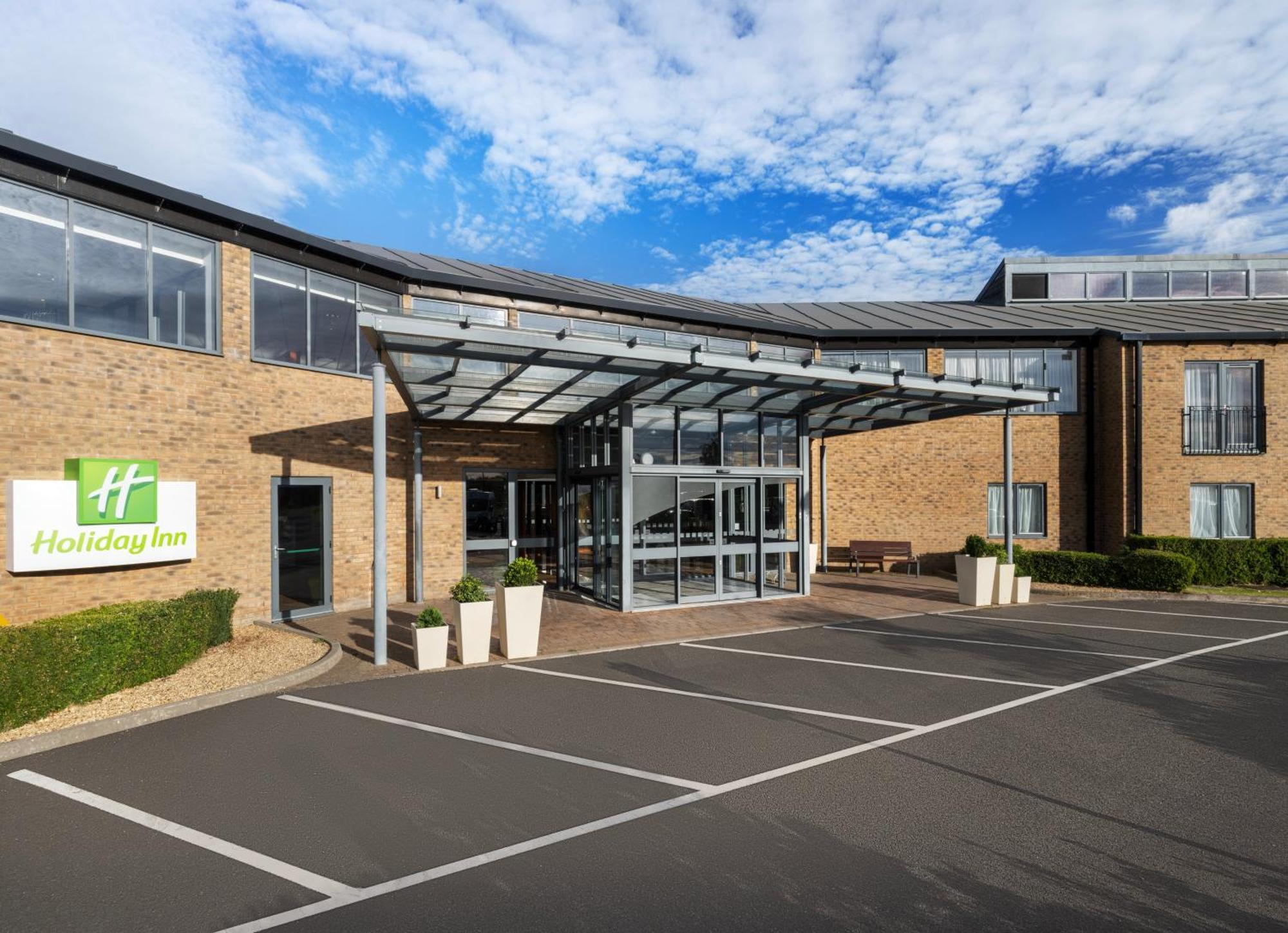 Holiday Inn Huntingdon Racecourse By Ihg Eksteriør billede