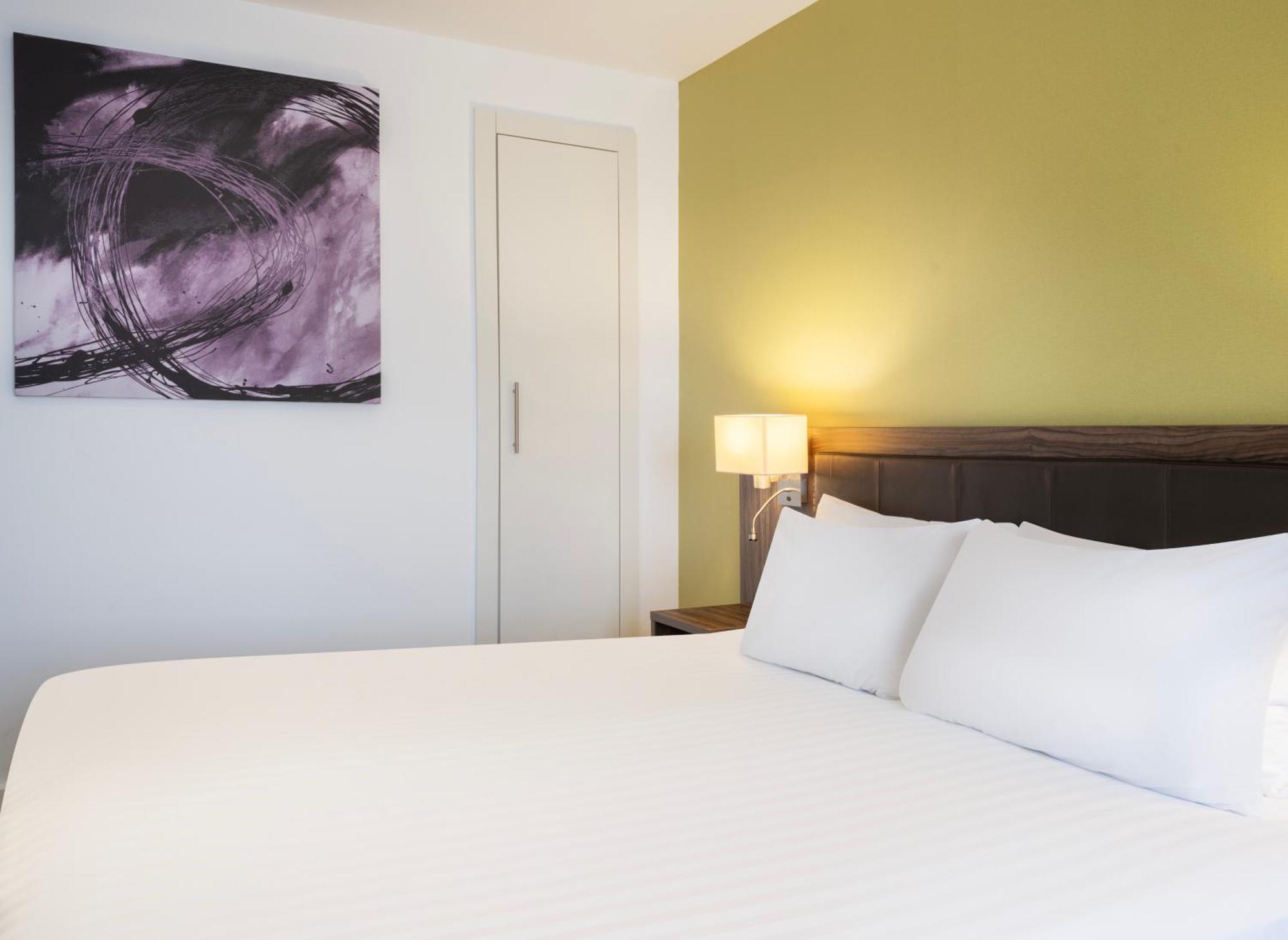 Holiday Inn Huntingdon Racecourse By Ihg Eksteriør billede