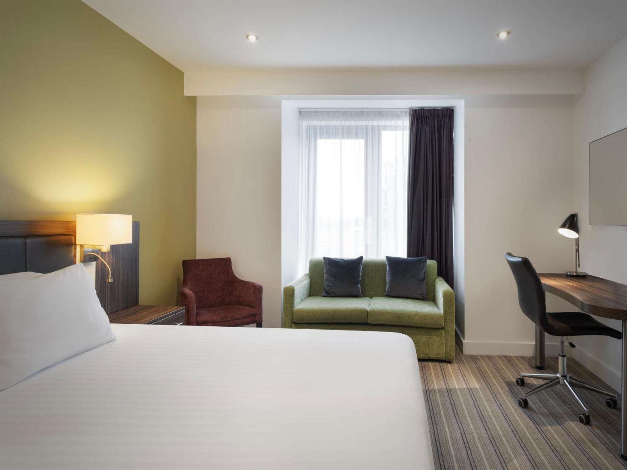 Holiday Inn Huntingdon Racecourse By Ihg Eksteriør billede