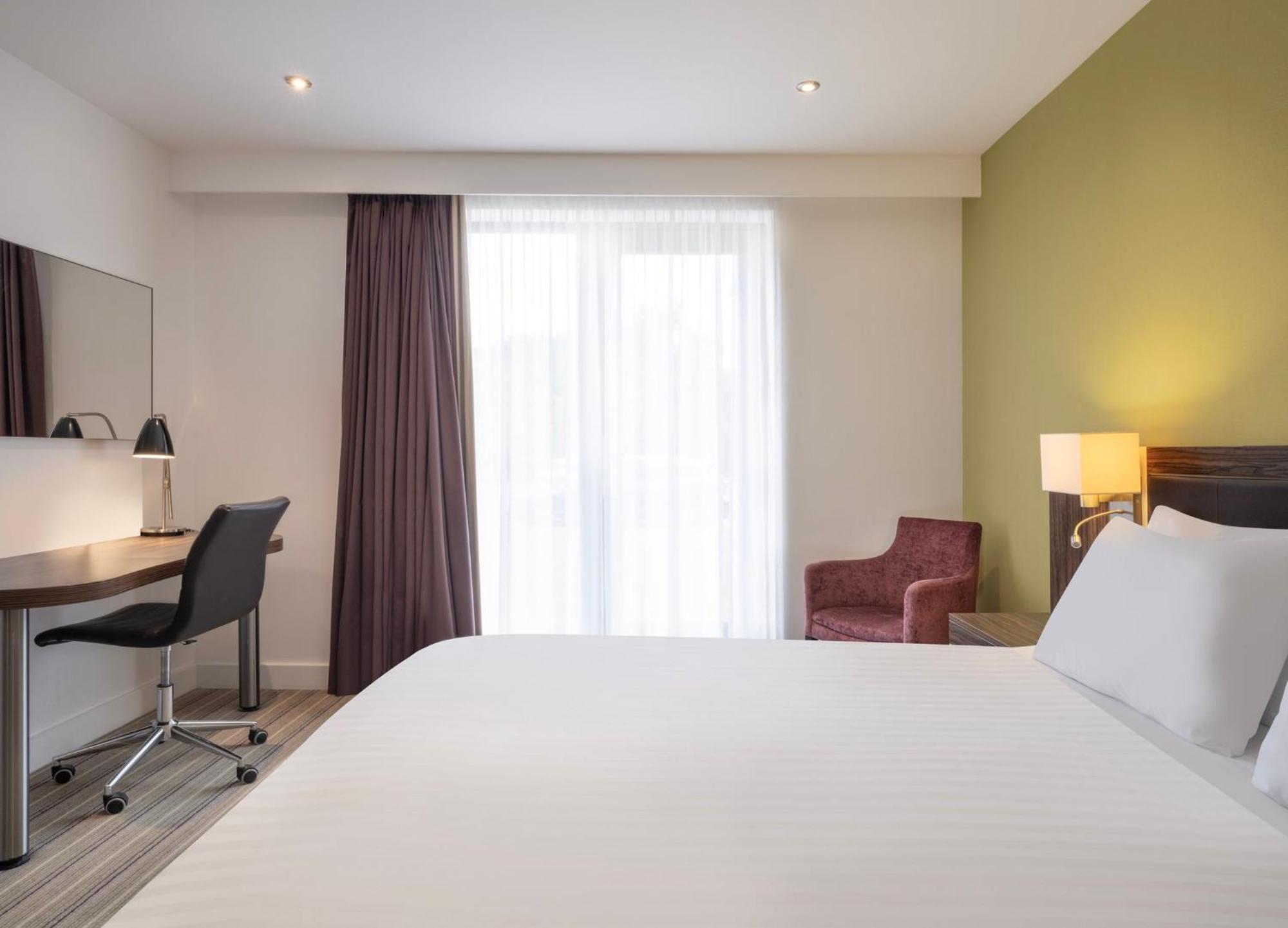 Holiday Inn Huntingdon Racecourse By Ihg Eksteriør billede