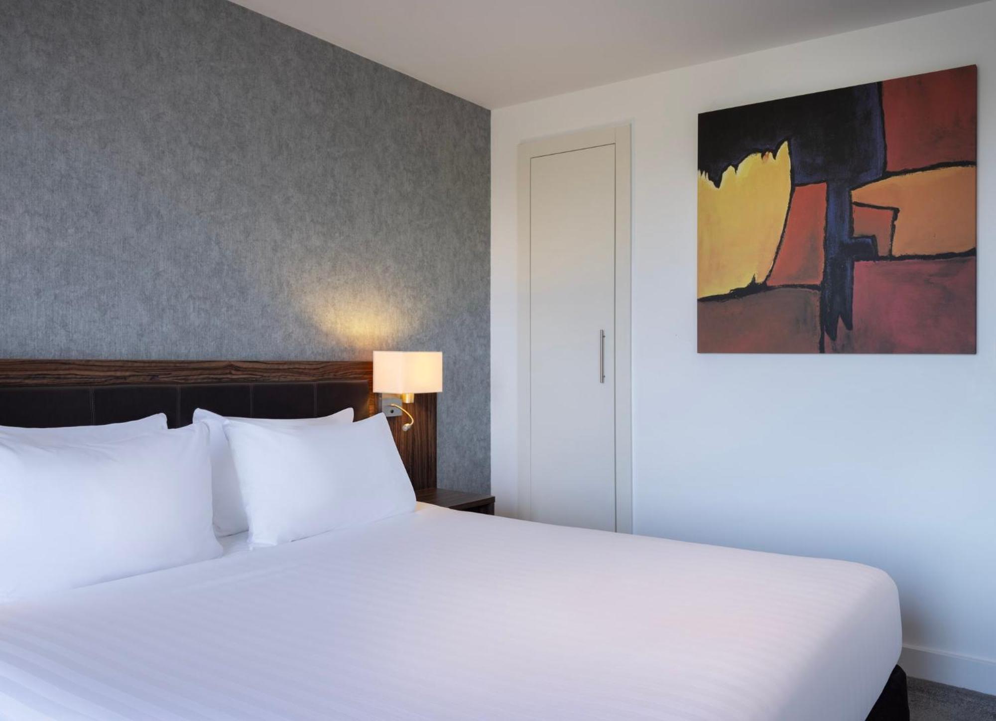 Holiday Inn Huntingdon Racecourse By Ihg Eksteriør billede